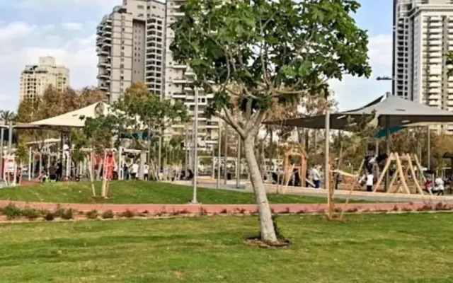 מלון דירות על הים בת ים 39