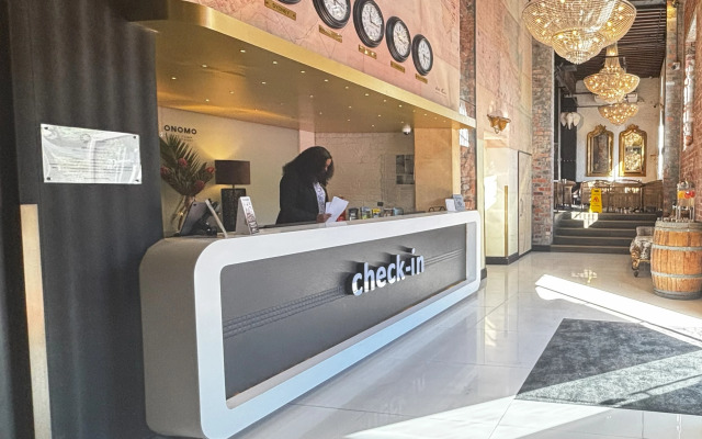 ONOMO Hotel Waterfront