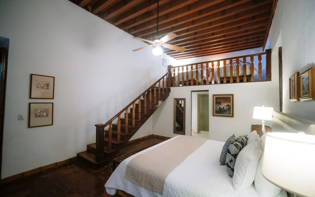 Hotel Hostal El Farol