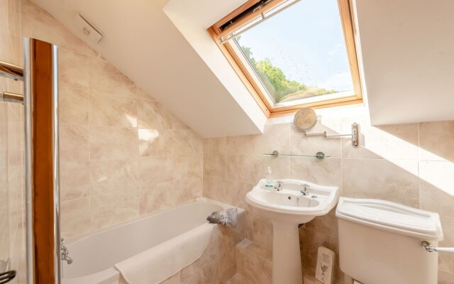 Cwmdu Cottage