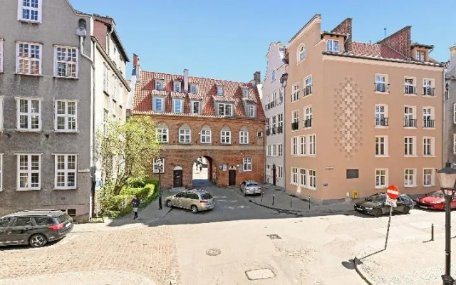 Dom & House - Apartments Old Town Ogarna