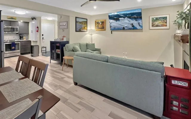 Gateway Condominiums A10 Brought to you by GetAway Vacations