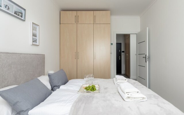 Pet-friendly Spadochroniarzy by Renters