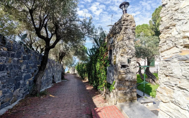 Wonderful Villa In Mulinetti