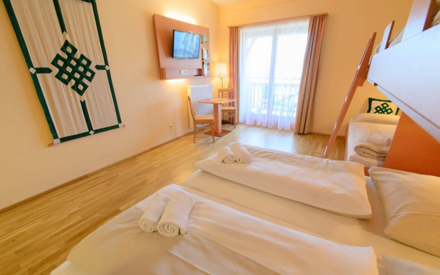 JUFA Hotel Knappenberg