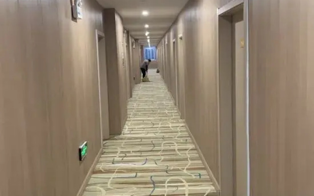 Zhenda Hotel