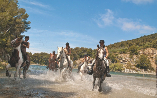 Pierre & Vacances Holiday Village Cap Esterel by Maeva