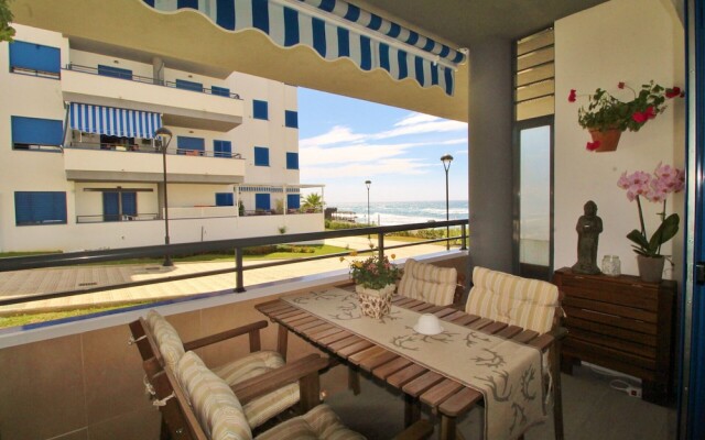 1085 Apartment Playa Castillo