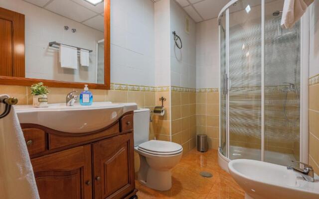 Descanso-Elegancia En Sevilla 4 Px 2 Hab