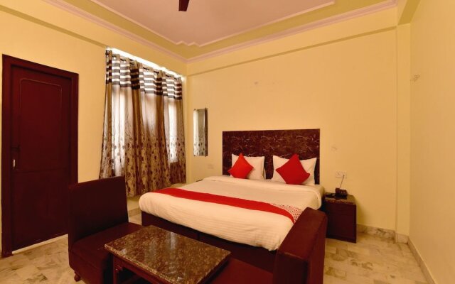 OYO 22544 Hotel Vijeet Palace