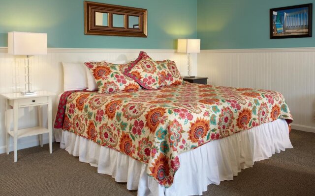 Breezeway Boutique Hotel