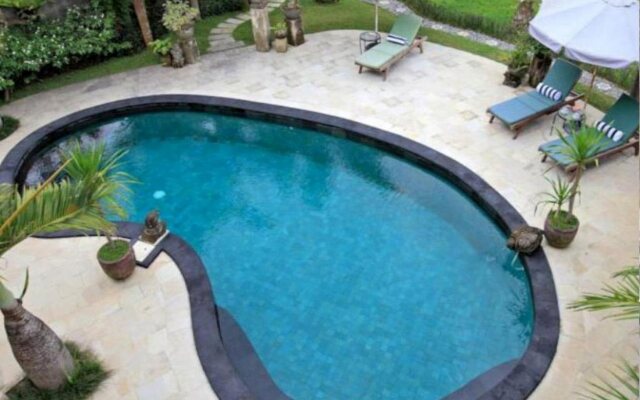 Uma Mandi Hotel