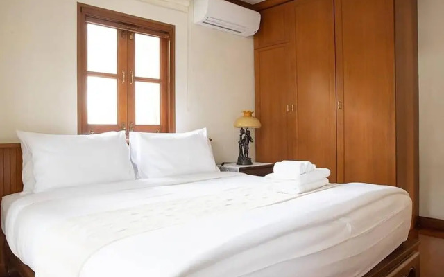 Royal Riverside Villa River View Suite