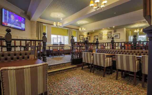 Fairways Inn