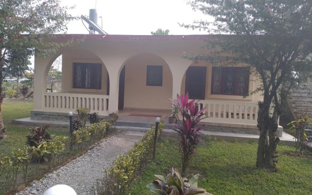 Hotel Tress House