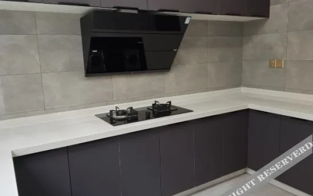 Yi · Shu Lanshan Holiday Courtyard