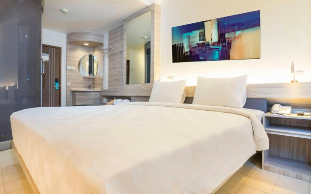 City of Aventus Hotel - Denpasar