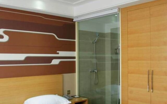 Yantai Tonghui Hotel