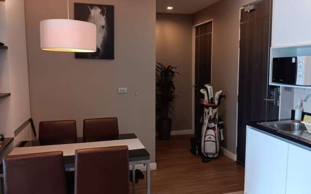 J Residence Thonglor 8