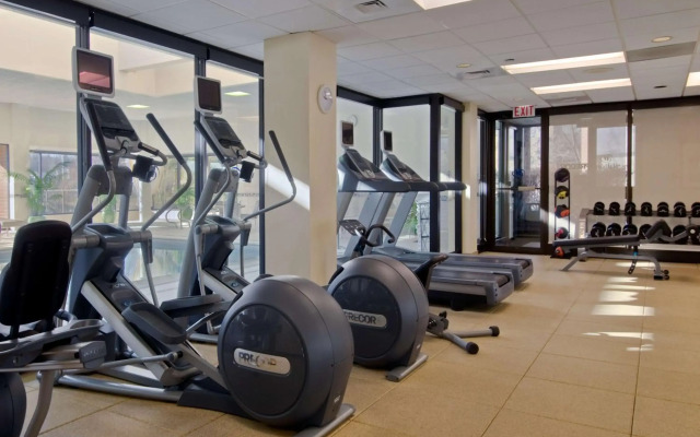 DoubleTree by Hilton Lisle Naperville