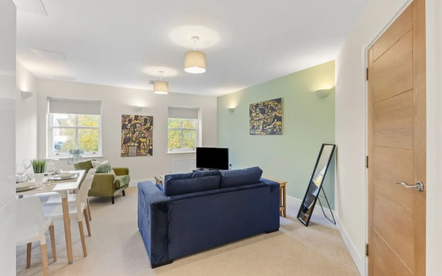 Sapphire Serviced Apartment