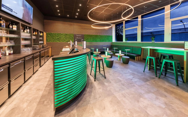 AMH Airport-Messe-Hotel