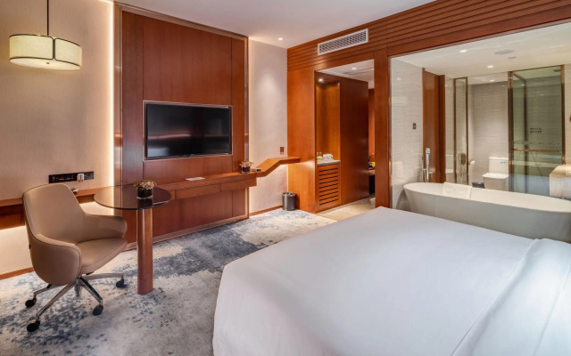 Lia Charlton Hotel Shenzhen