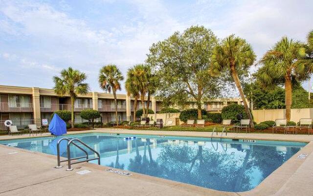 Holiday Inn - Dothan South