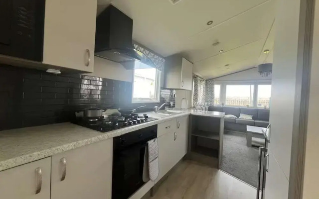 Flagshipsite-caravan-sleeps7-fast Internet