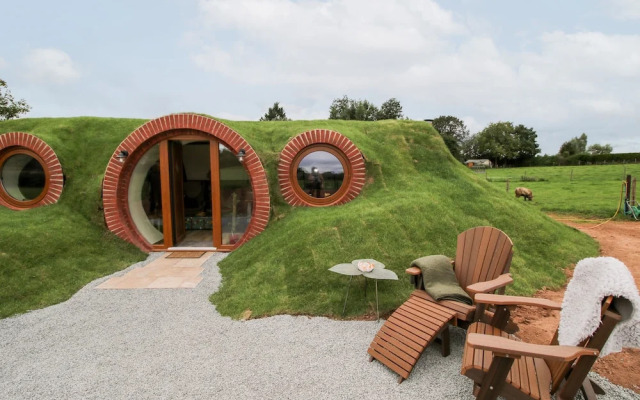Shire's End