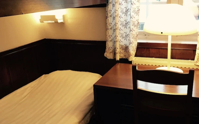 Rättviksgårdens Vandrarhem - Hostel