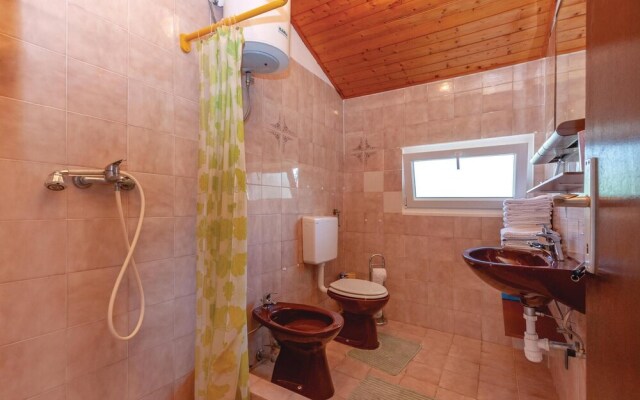 Amazing Home in Jadrija With Wifi and 2 Bedrooms