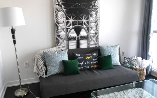 1BR Great Location Spectacular View