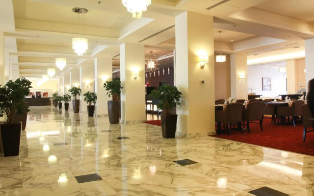 Nayrouze Palace