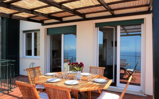 Three-room Apartment Porto Santo Stefano