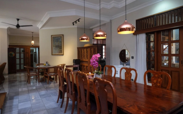 SAREH VILLA by The Lavana