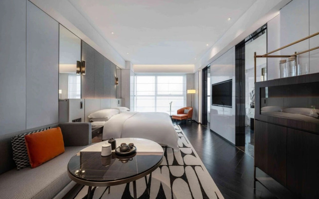 The Langbo Chengdu Hotel