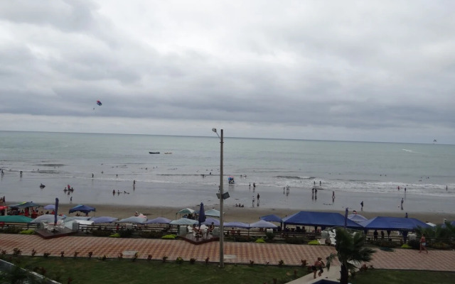 Diamond Beach