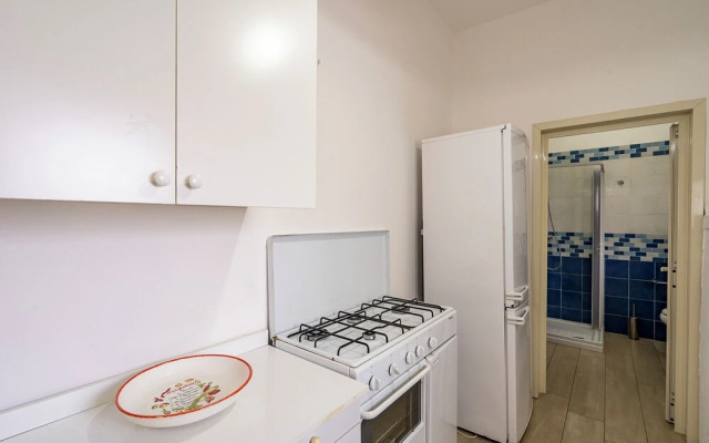 Onde Dorate in Centre, Close to Beach