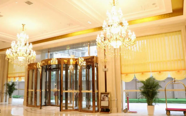 Vienna International Hotel (Wuhan Yangsi Port Yangtze River Bridge)