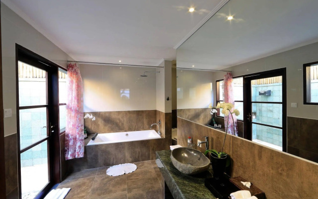 Four on Drupadi Villa