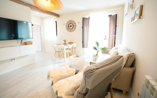 BURGO DE OSMA UXAMA LUXURY APARTMENTS sl