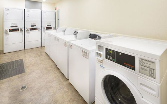 WoodSpring Suites Columbus Fort Benning Bldg. 2