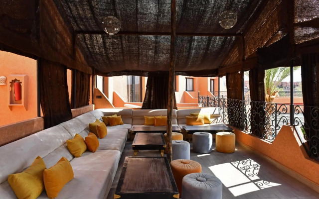 Oscar Hotel by Atlas Studios
