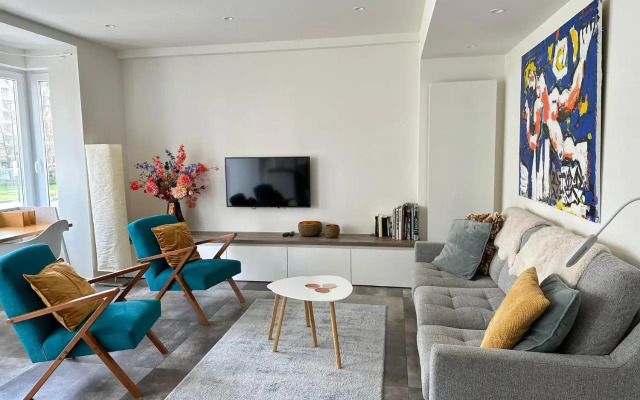 Renewed luxurious apartment at Casino Oostende