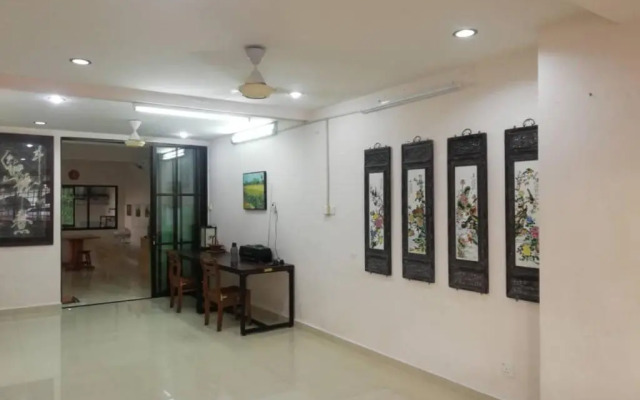 Sweethome for 7 travellers at seremban