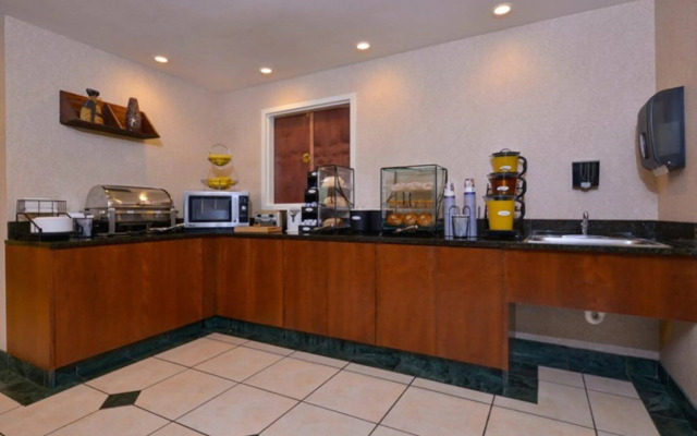 Best Western Plus Boulder Louisville