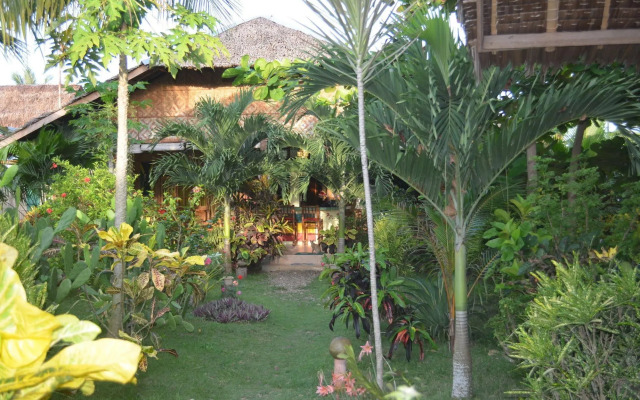 Mystic Divers Guesthouse
