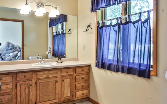 Sandy Shores - 4 Br Home