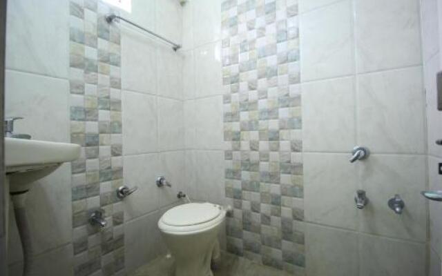 OYO 5900 Hotel Hillton INN